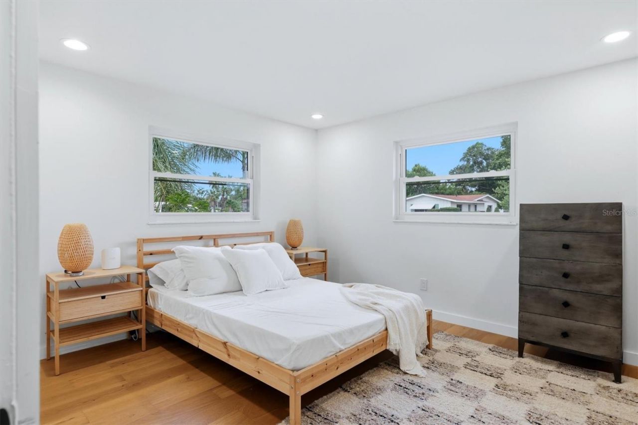 2513 Croton Avenue, Sarasota, FL 34239 Photo