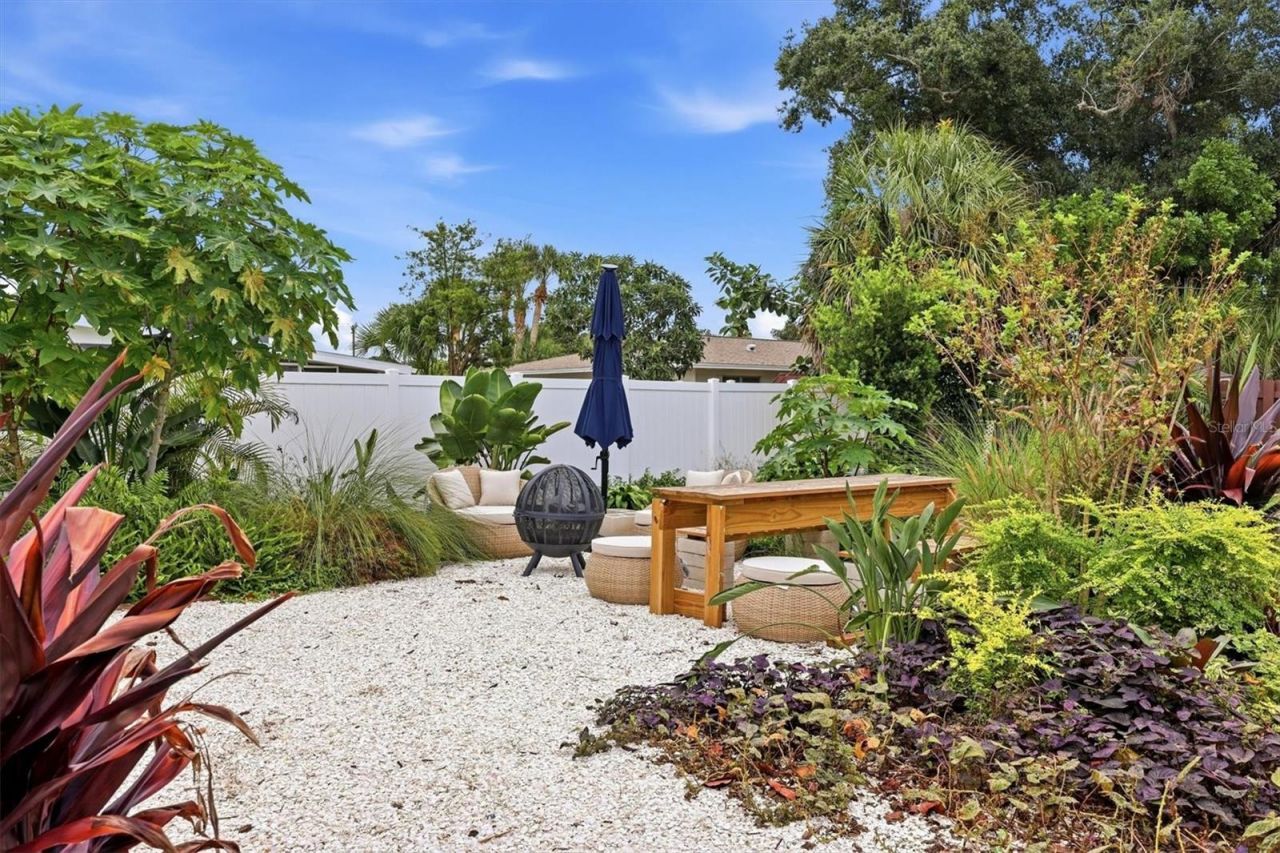 2513 Croton Avenue, Sarasota, FL 34239 Photo