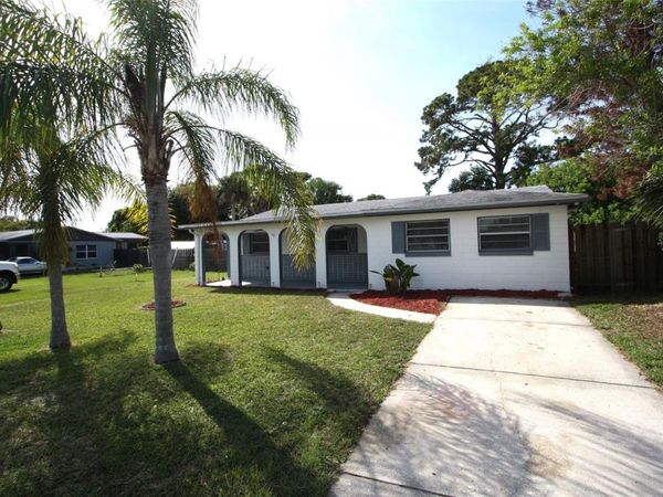 141 W CONNECTICUT AVENUE , EDGEWATER, FL 32132
