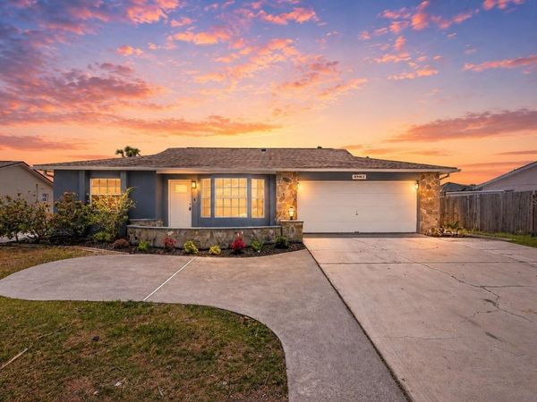 9312 LAKE CHRISTINA LANE, PORT RICHEY, FL 34668