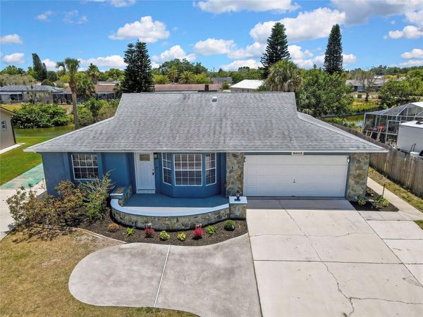 9312 LAKE CHRISTINA LANE, PORT RICHEY, FL 34668