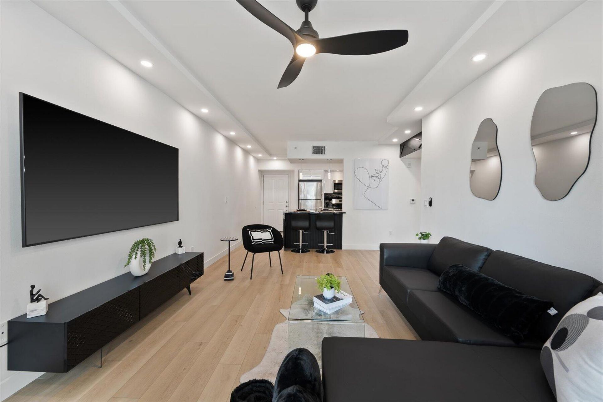 600 S Dixie Highway, Unit 659, West Palm Beach, FL 33401 Photo
