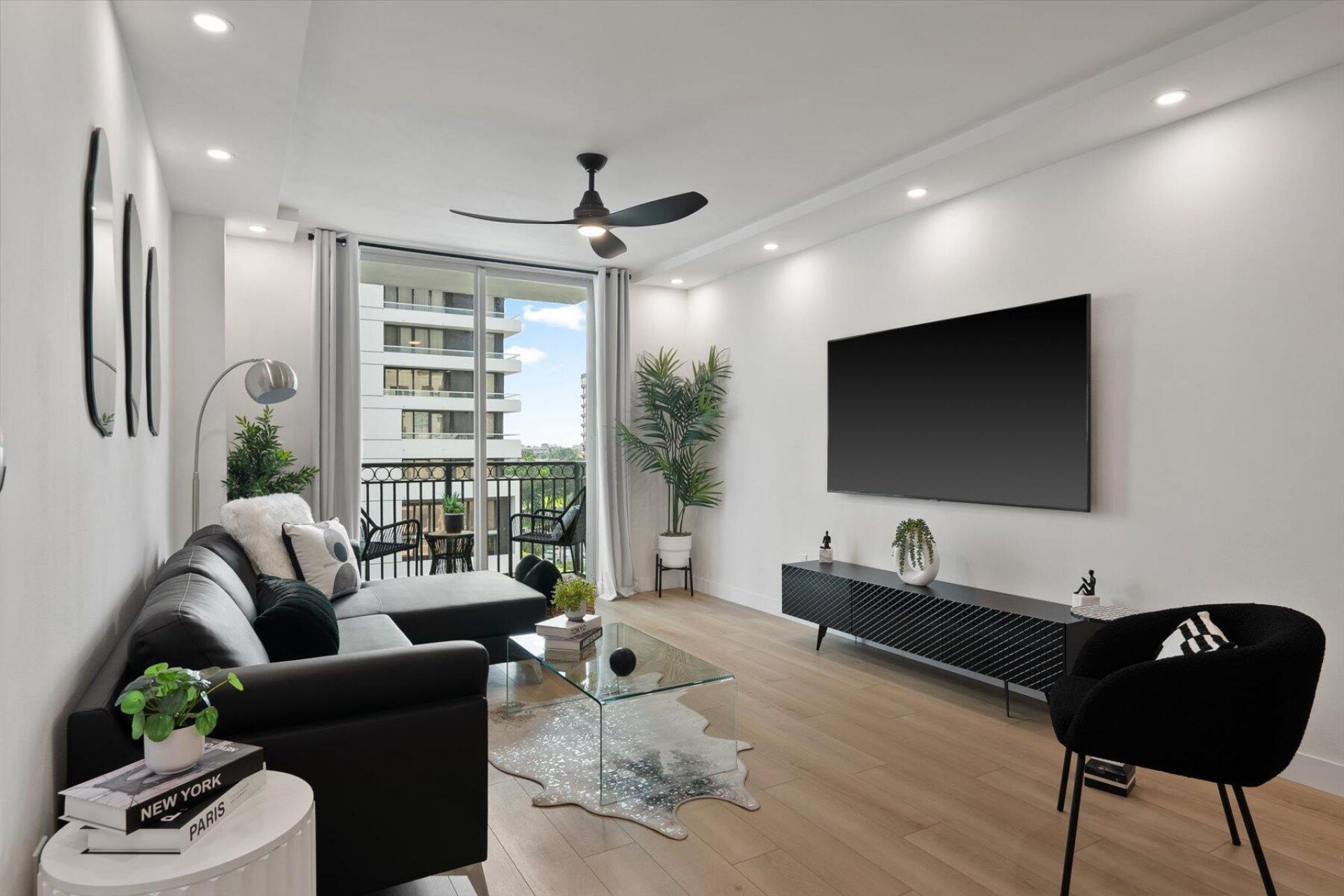 600 S Dixie Highway, Unit 659, West Palm Beach, FL 33401 Photo