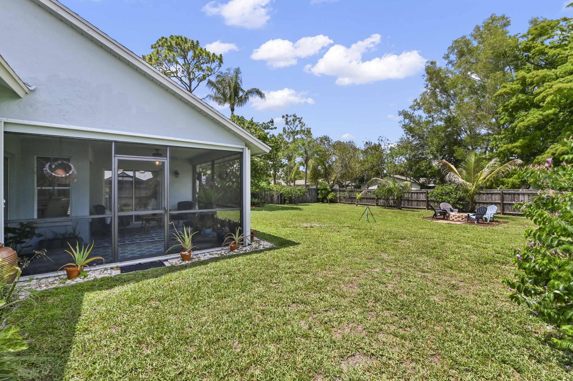 118 Royal Pine Circle N, Royal Palm Beach, FL 33411 Photo
