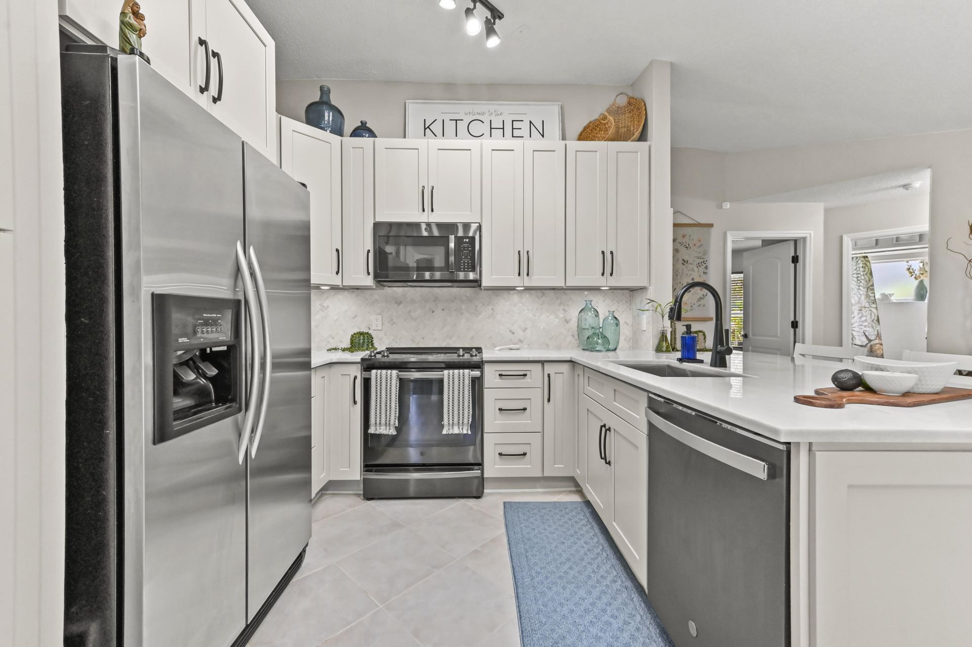 118 Royal Pine Circle N, Royal Palm Beach, FL 33411 Photo