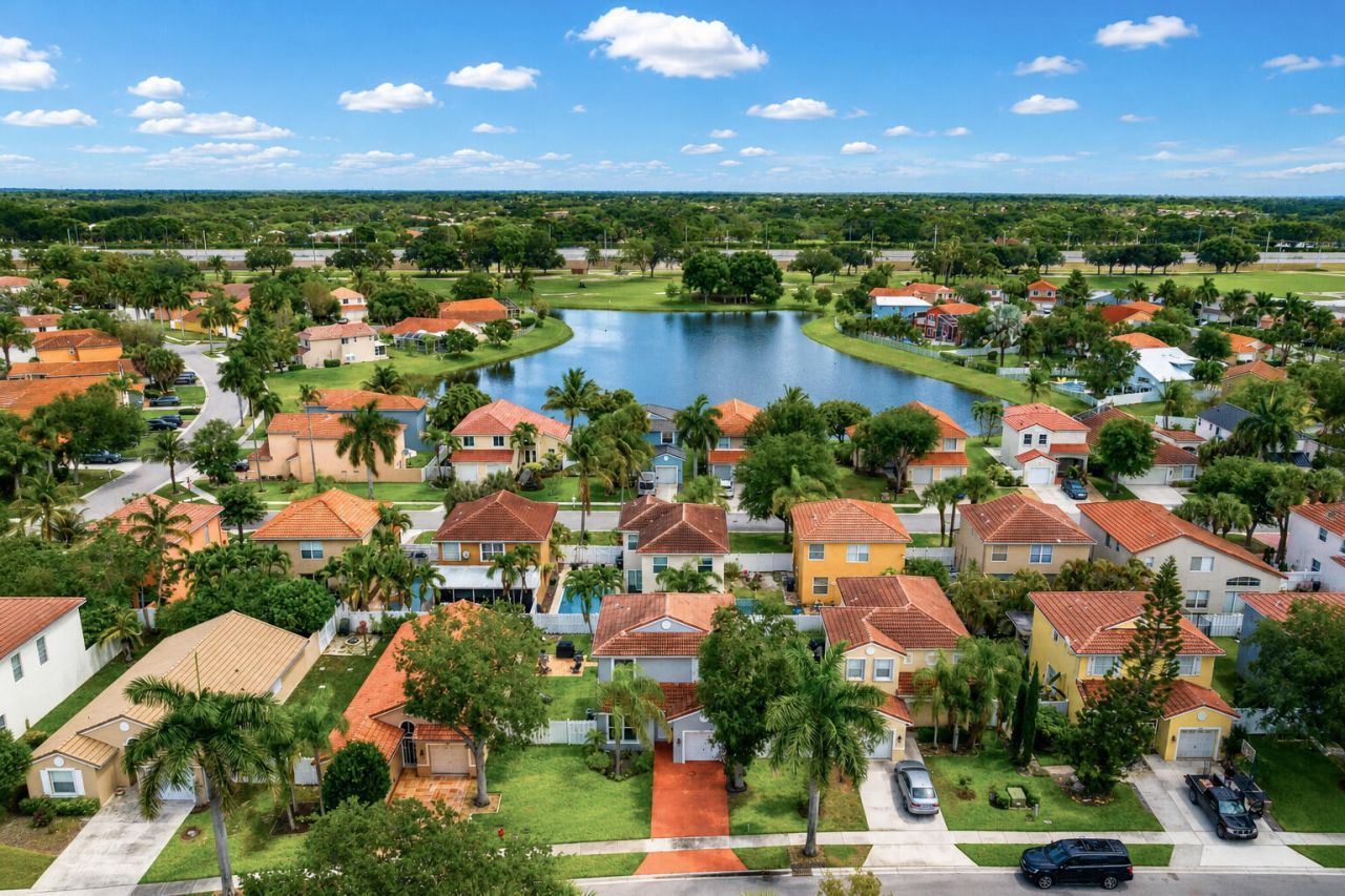 8102 Pelican Harbour Drive, Lake Worth, FL 33467 Photo