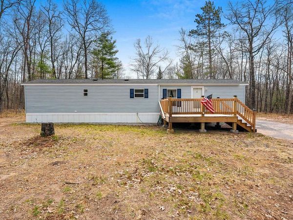 16316 MARTIN LANE, Crivitz, WI 54114