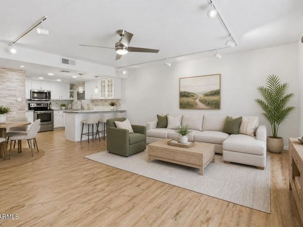 7930 E CAMELBACK Road, Unit 207, Scottsdale, AZ 85251