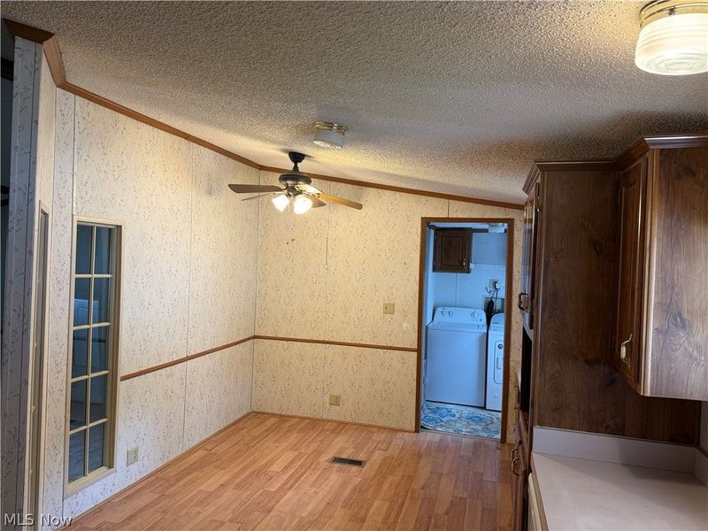 43 S Outer Drive , Vienna, OH 44473 Photo 10