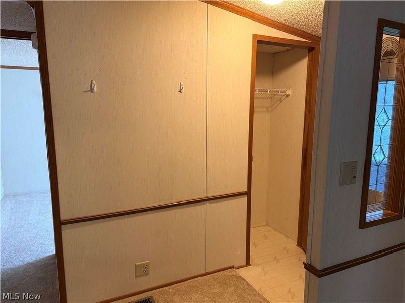 43 S Outer Drive , Vienna, OH 44473 Photo 14