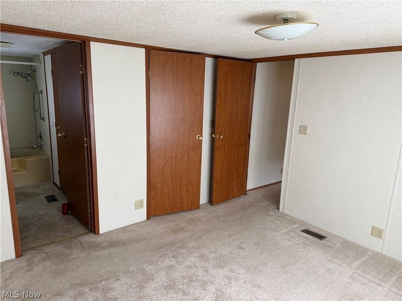 43 S Outer Drive , Vienna, OH 44473 Photo 16
