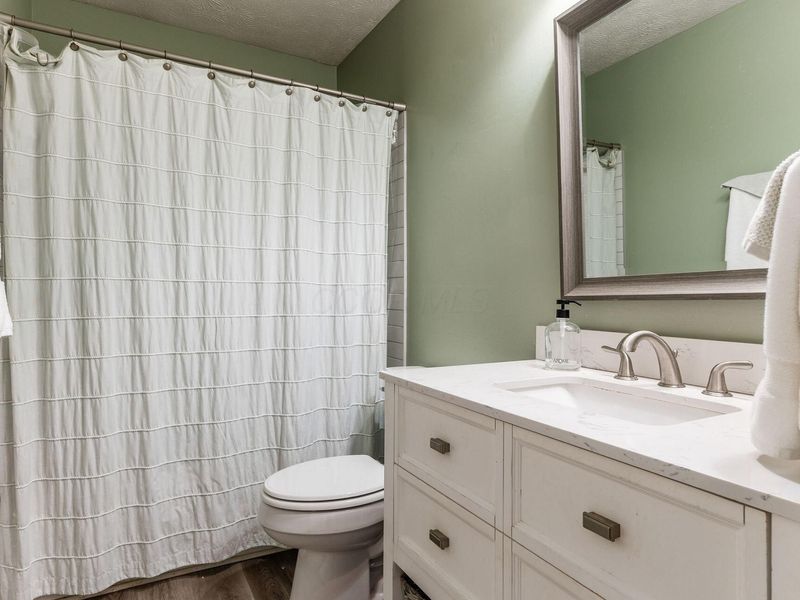 5355 Davidson Road , Hilliard, OH 43026 Photo 11