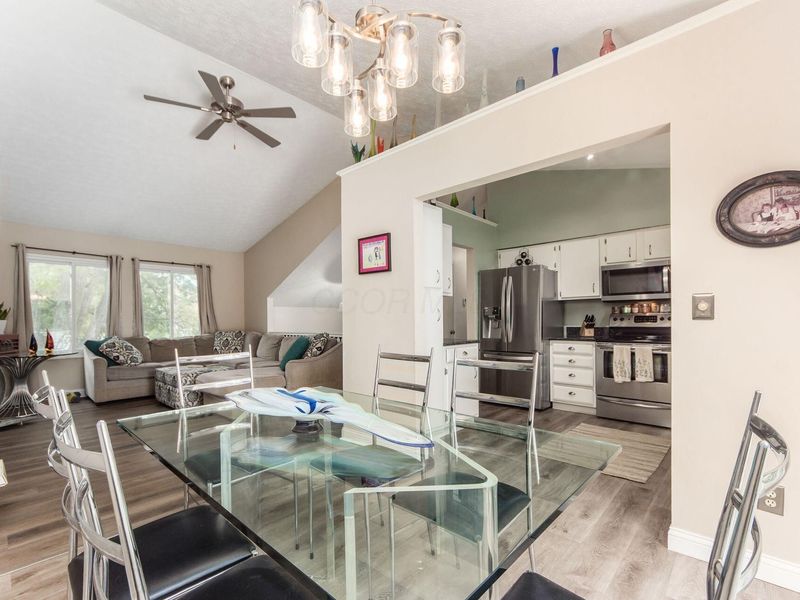 5355 Davidson Road , Hilliard, OH 43026 Photo 4