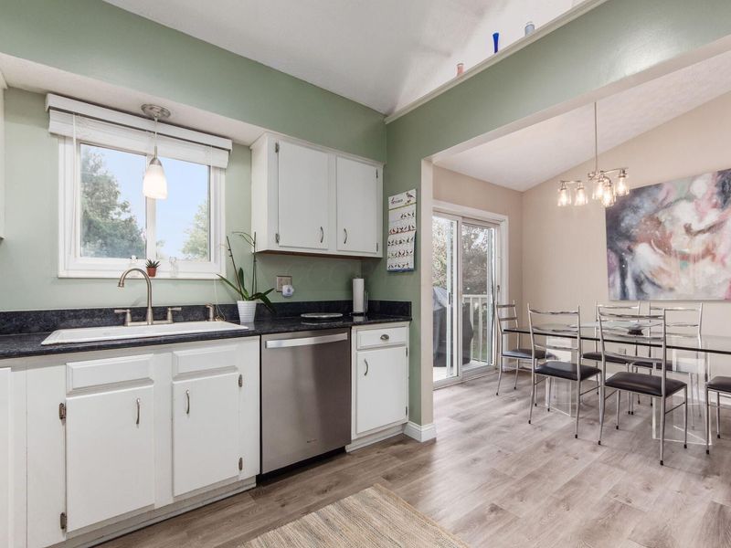 5355 Davidson Road , Hilliard, OH 43026 Photo 7