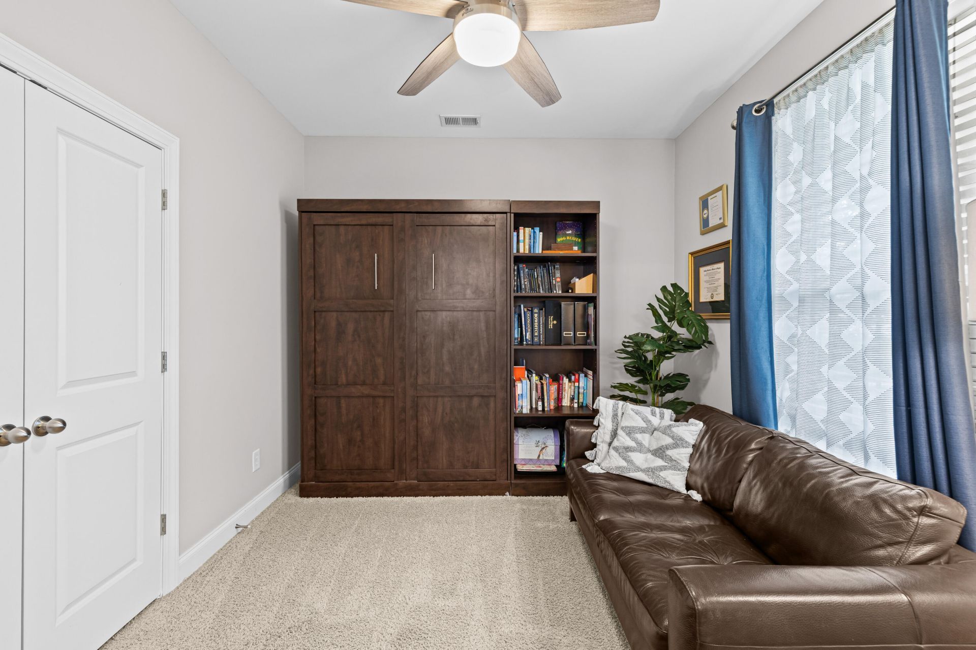 220 Crossandra Avenue Photo 13