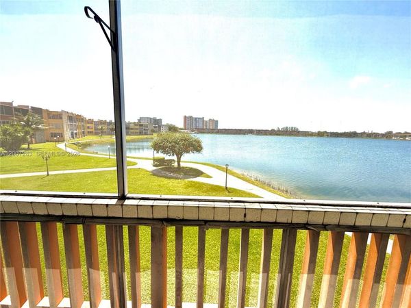 1591 NE Miami Gardens Dr , Unit 205, Miami, FL 33179