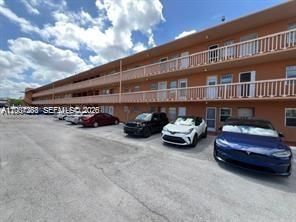 1591 NE Miami Gardens Dr , Unit 205, Miami, FL 33179 Photo