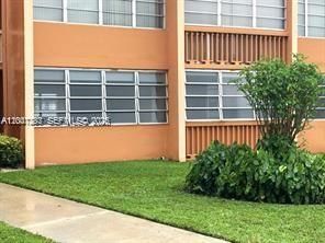 1591 NE Miami Gardens Dr , Unit 205, Miami, FL 33179 Photo