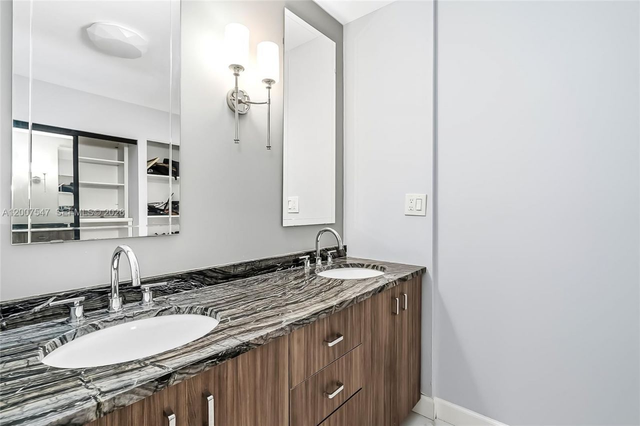 2808 N 46th Ave , Unit E549, Hollywood, FL 33021 Photo
