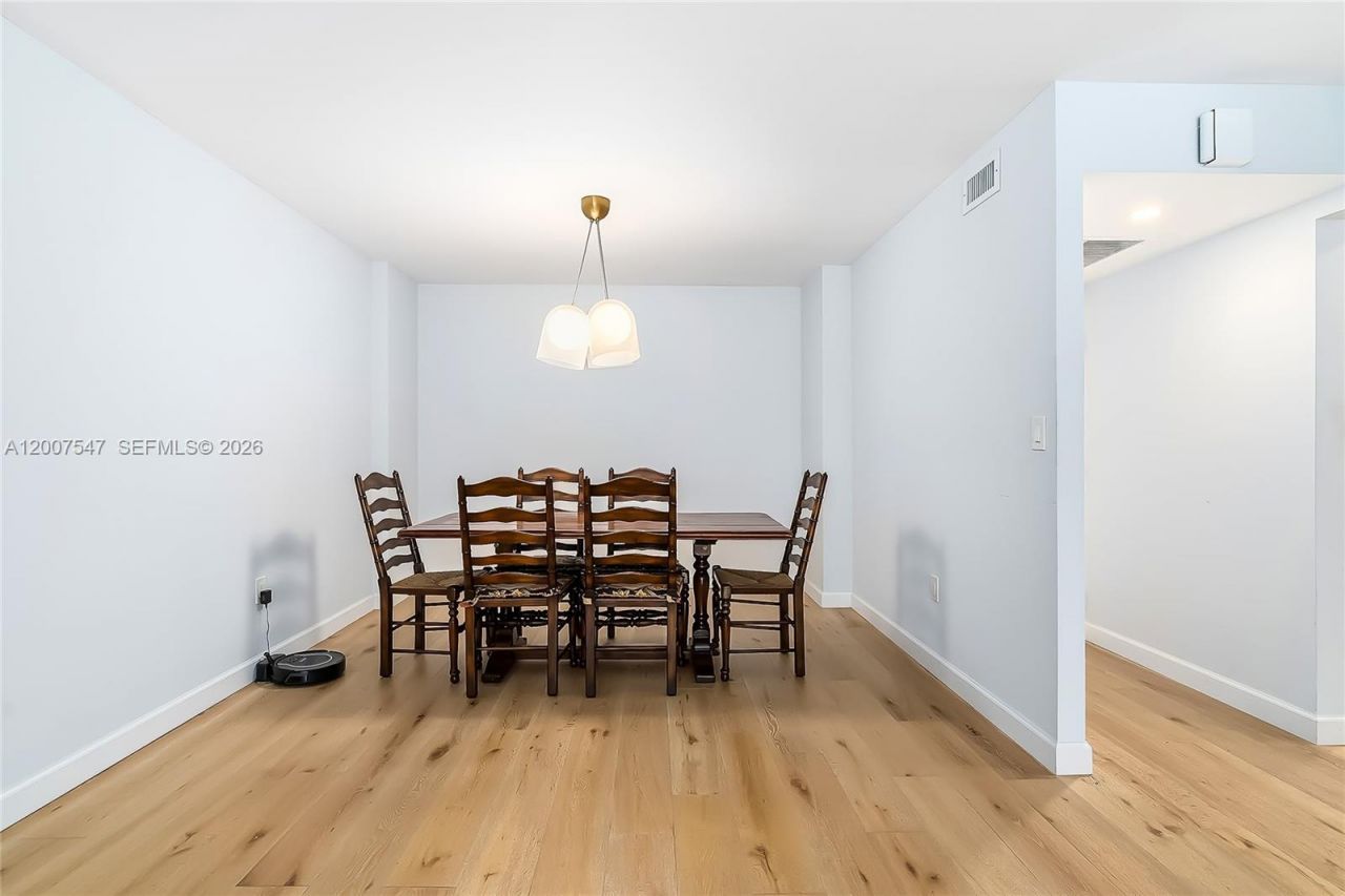 2808 N 46th Ave , Unit E549, Hollywood, FL 33021 Photo