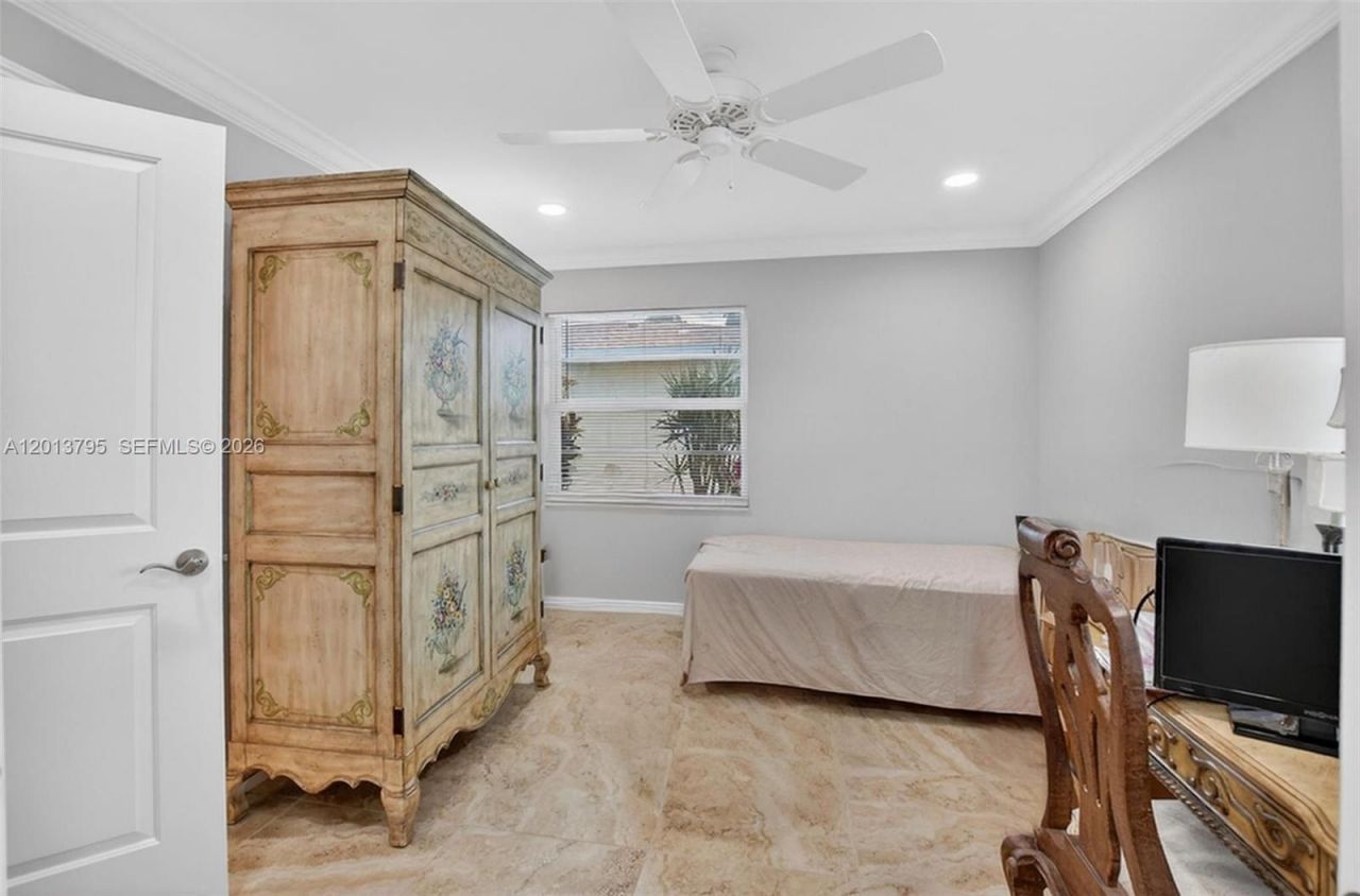 8749 Belle Aire Dr , Boca Raton, FL 33433 Photo