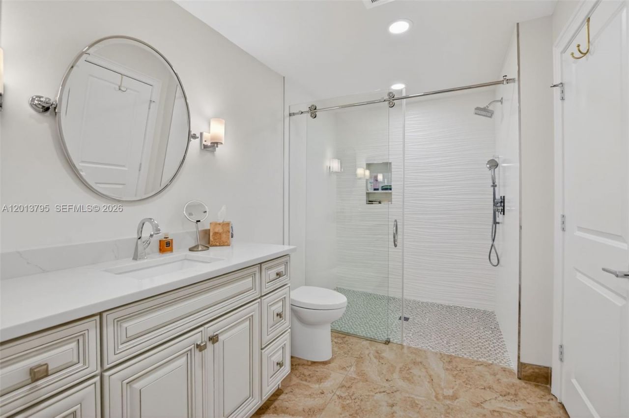 8749 Belle Aire Dr , Boca Raton, FL 33433 Photo