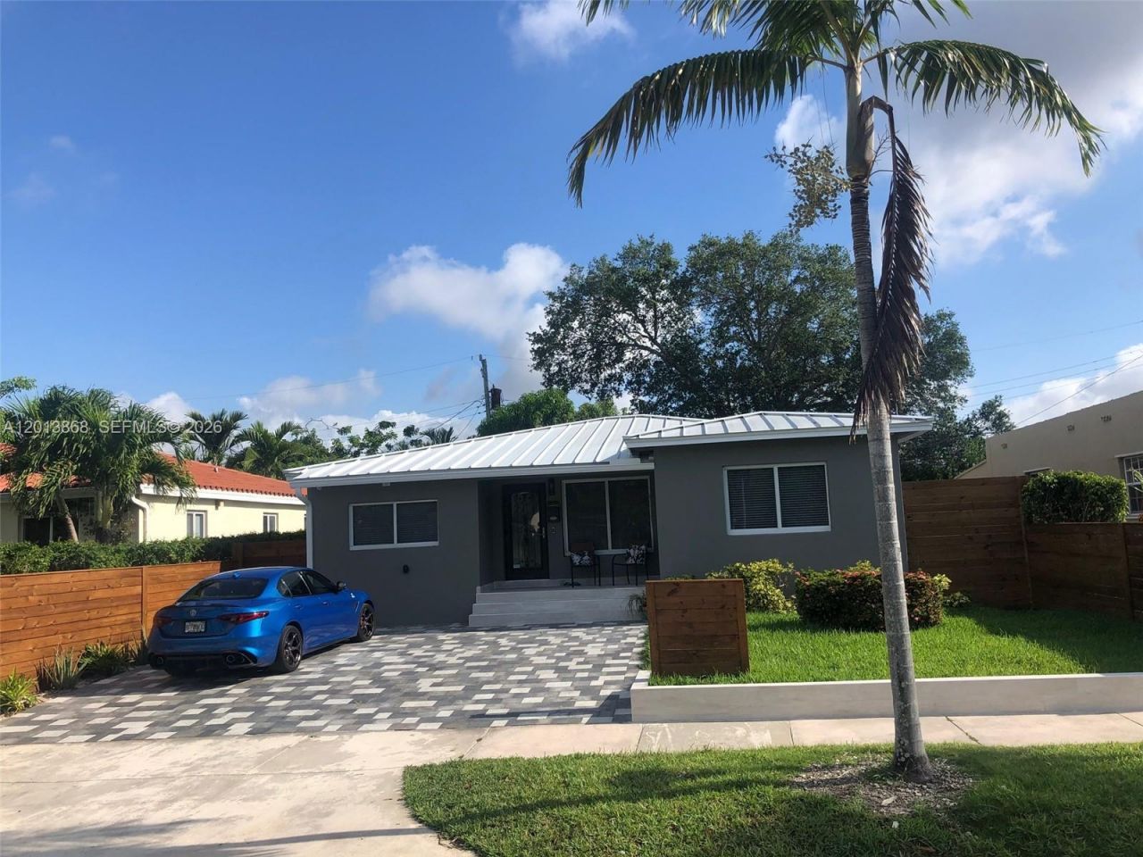 2235 SW 25th Ter, Miami, FL 33133 Photo