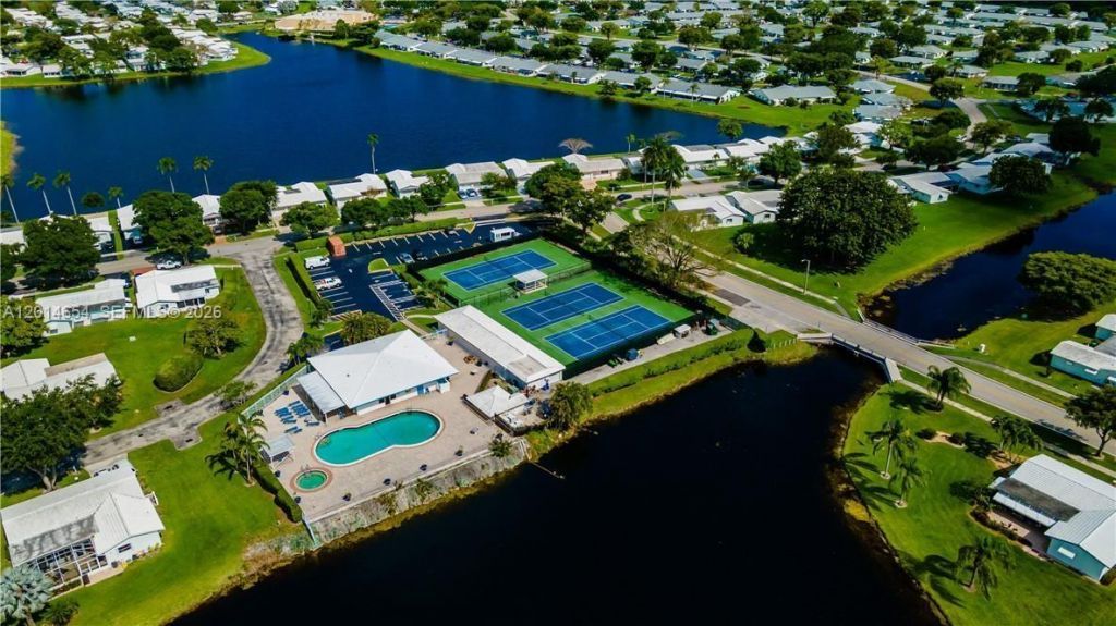 8621 NW 12th St , Unit D178, Plantation, FL 33322 Photo