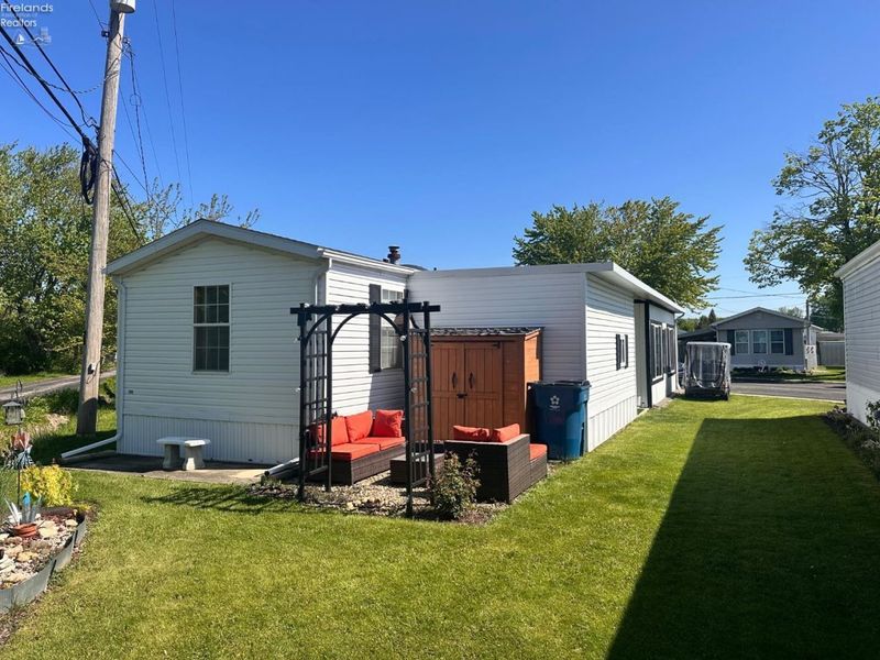 8175 North Shore Boulevard, Unit 89, Marblehead, OH 43440 Photo 19