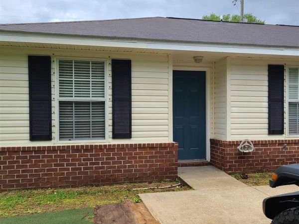 1421 N 61st Ave, Unit 502, Pensacola, FL 32506