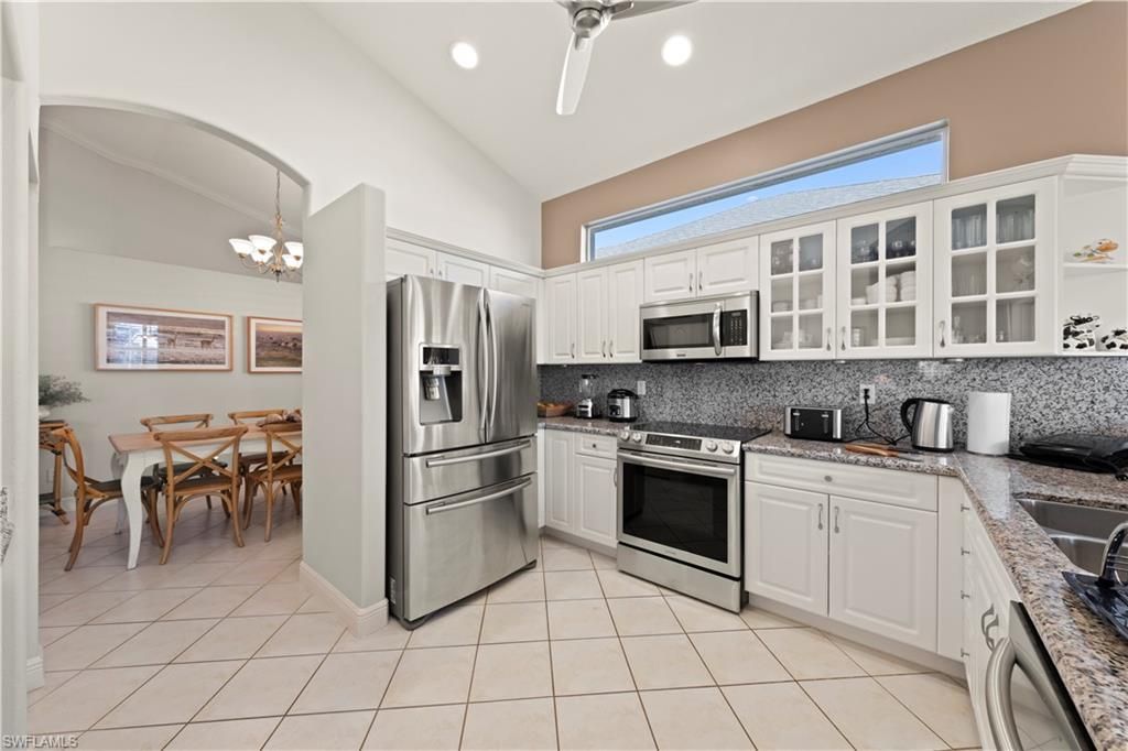 8066 Tauren Ct, Naples, FL 34119 Photo
