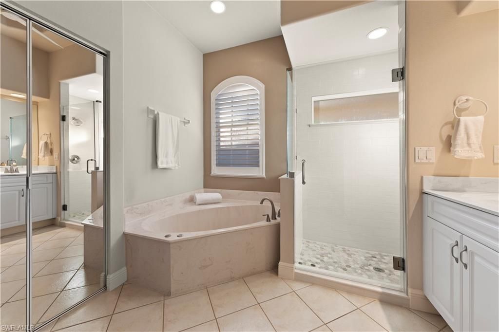 8066 Tauren Ct, Naples, FL 34119 Photo