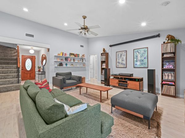 2509 Redleaf LN, Austin, TX 78745