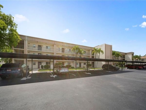 2111 Barkeley LN , Unit 10, FORT MYERS, FL 33907