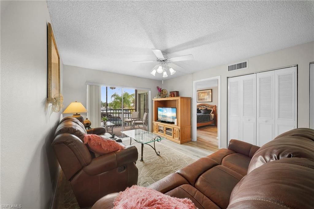 2111 Barkeley Ln, Unit 10, Fort Myers, FL 33907 Photo