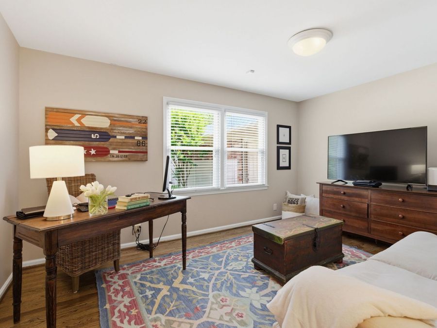 Property Image 43
