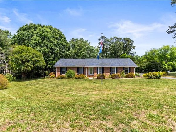 139 Woodhaven Lane , Mocksville, NC 27028
