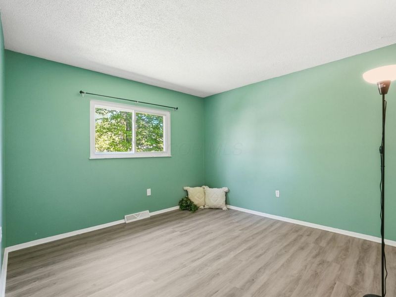 2896 Chimney Point Drive , Columbus, OH 43231 Photo 22