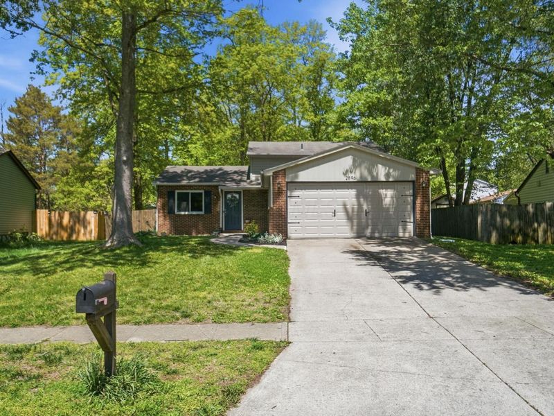 2896 Chimney Point Drive , Columbus, OH 43231 Photo 4