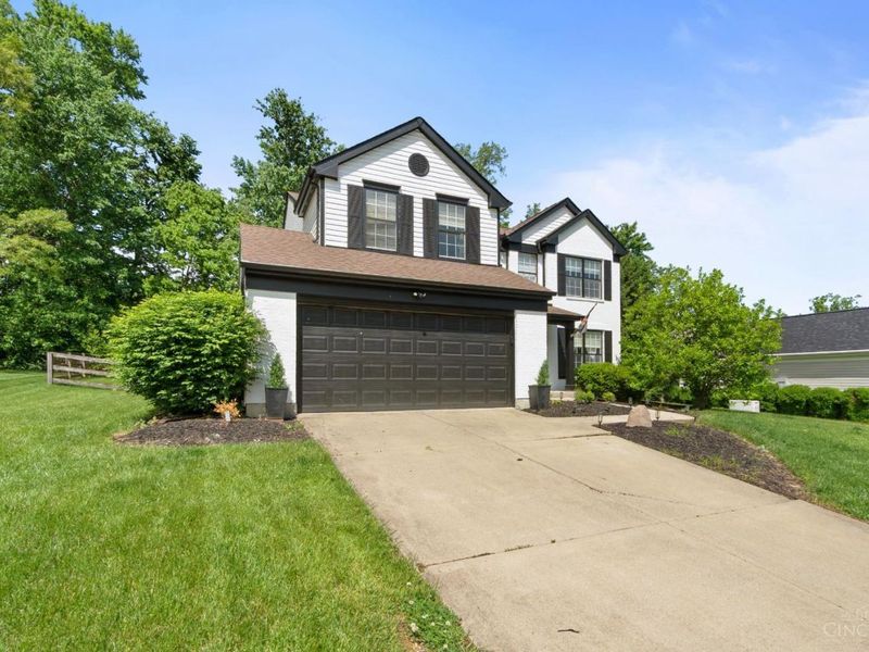 7177 Welbeck Drive, Hamilton Twp, OH 45039 Photo 3