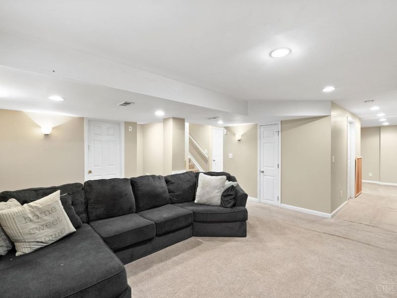7177 Welbeck Drive, Hamilton Twp, OH 45039 Photo 34