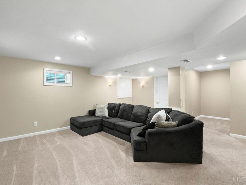 7177 Welbeck Drive, Hamilton Twp, OH 45039 Photo 35