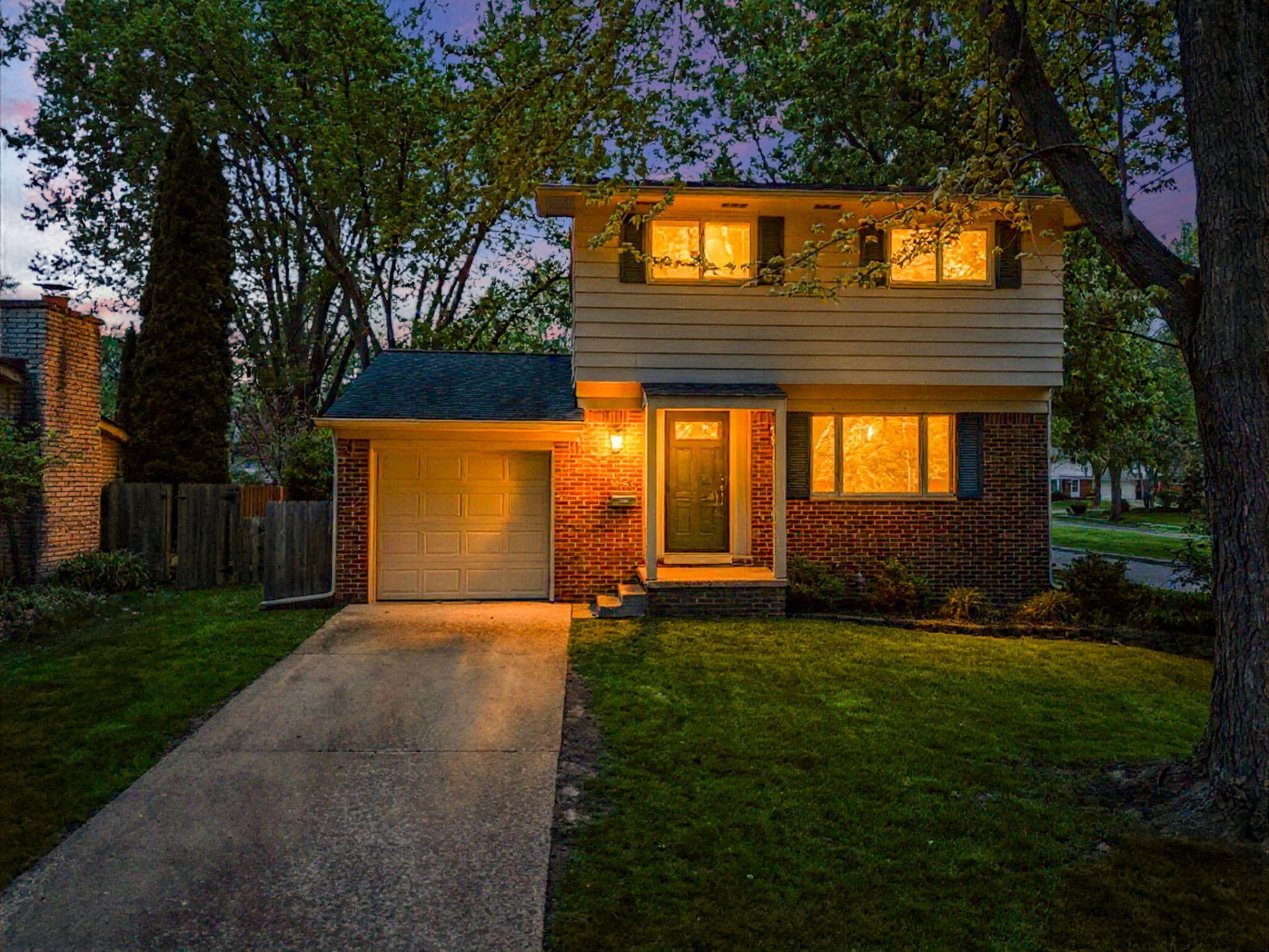 683 Canterbury Drive, Saline, MI 48176 Main Photo