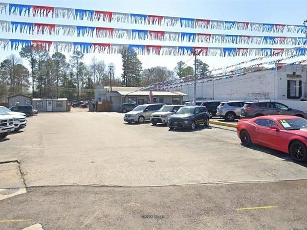412 E Spring Street , Palestine, TX 75801