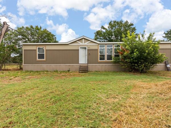 265 Richard Lane, Azle, TX 76020