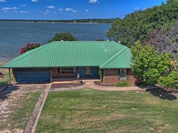 1107 Casino Road , Nocona, TX 76255