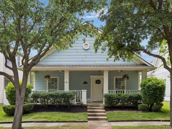 1317 Live Oak Lane, Savannah, TX 76227