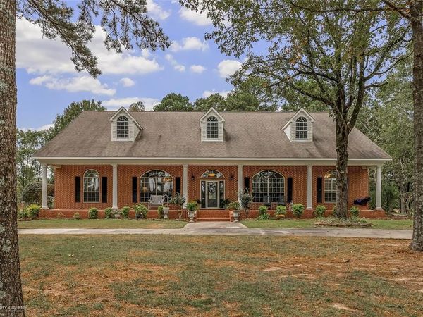 400 Crouch Road , Benton, LA 71006