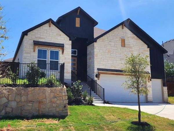 1633 Oak Trail Drive, Fort Worth, TX 76008