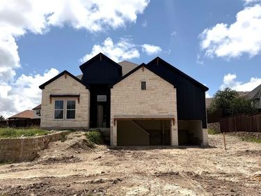 1633 Oak Trail Drive, Fort Worth, TX 76008